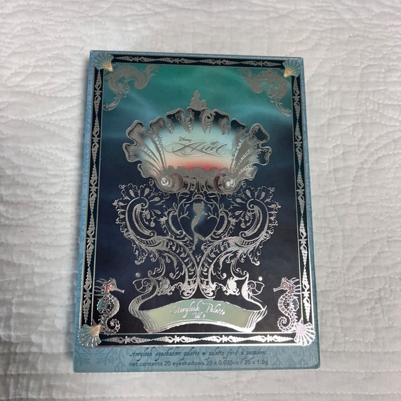 Limited Edition Sephora Disney Ariel Storylook Palette in Original Packaging - Picture 2 of 4